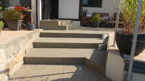 Realization of terrace and stairs in Podolanka